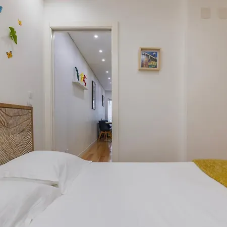 Modern In Bairro Alto By Lovelystay *