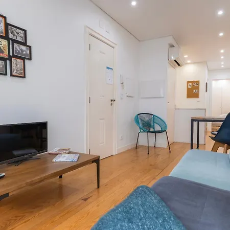 Modern In Bairro Alto By Lovelystay * Lisboa