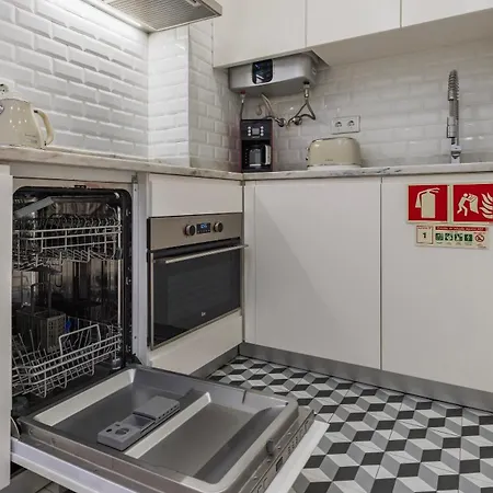 Modern In Bairro Alto By Lovelystay Apartment Lisbon