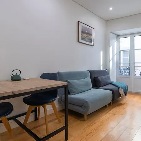 Apartment Modern In Bairro Alto By Lovelystay